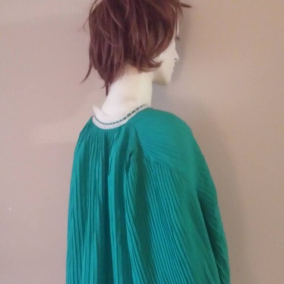 Assortment Of VTG Clothing Christian Dior/ Beautyskin/  Van Raalte   Sizes S-M - Picture 7 of 8